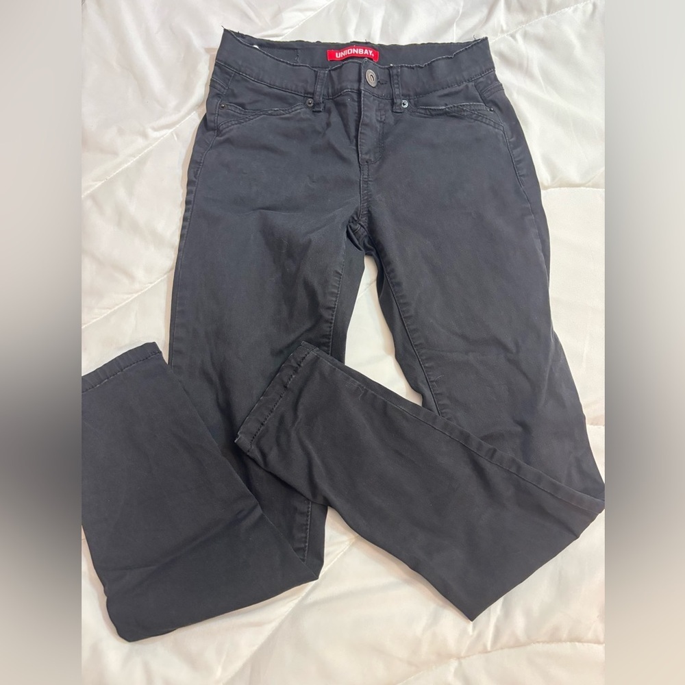 UNIONBAY Juniors 3 dark Gray black Sateen Skinny Jeans with zipper & pockets